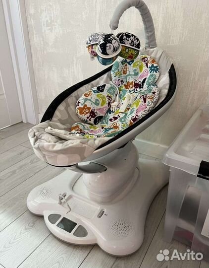 Детские электронные качели 4moms