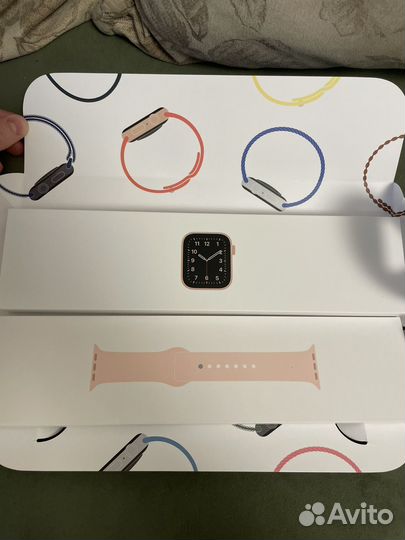 Часы apple watch se 44 mm