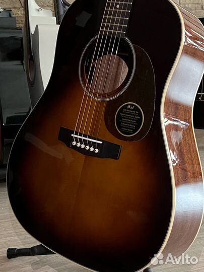 Электроакустическая гитара