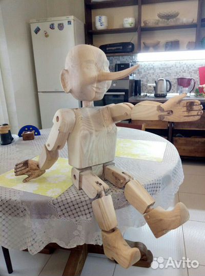 Буратино из дерева. Ручная работа