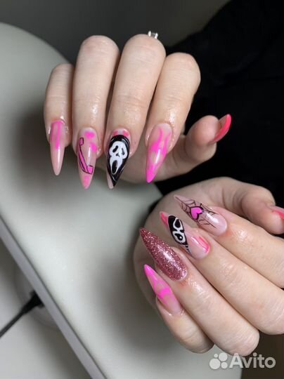 Наращивание ногтей