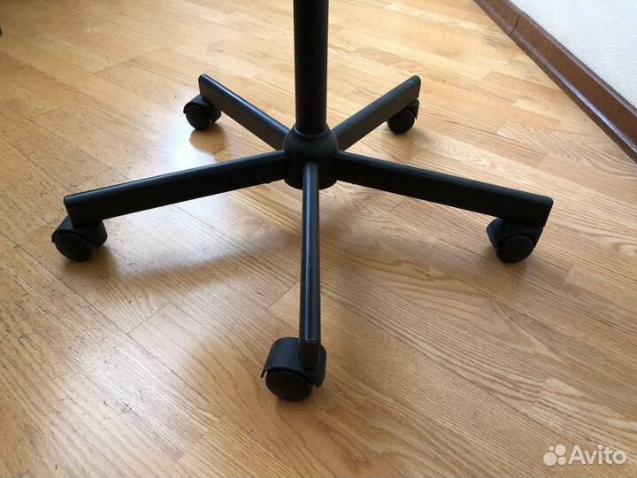 Рабочий стул офисный элдбергет мальскэр Икеа