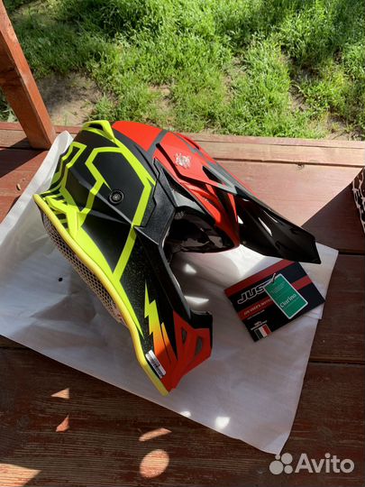 Шлем с очками