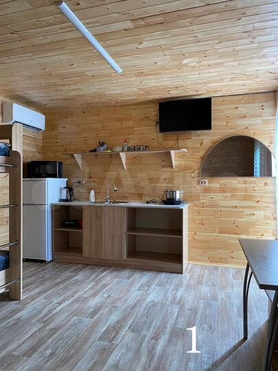 Дом 24 м² на участке 8 сот.