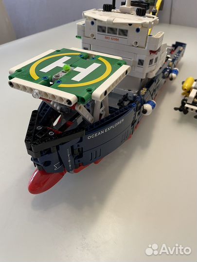 Lego technic исследователь океана 42064