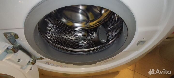 Стиральная машина бу Electrolux EW6F4R28WU