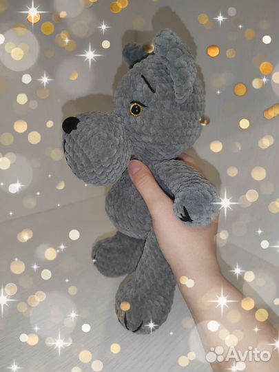 Игрушка вязаная Волк