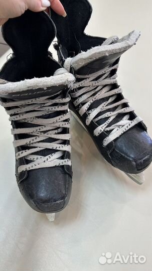 Коньки хоккейные Bauer Supreme