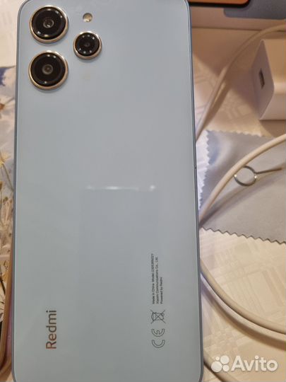 Xiaomi 12, 8/256 ГБ