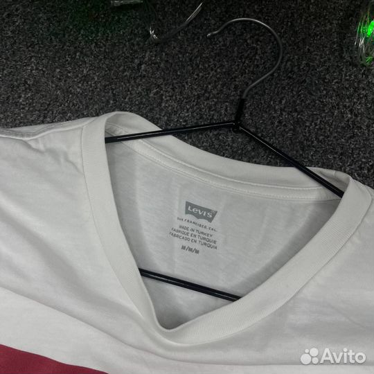 Футболка Levi's оригинал