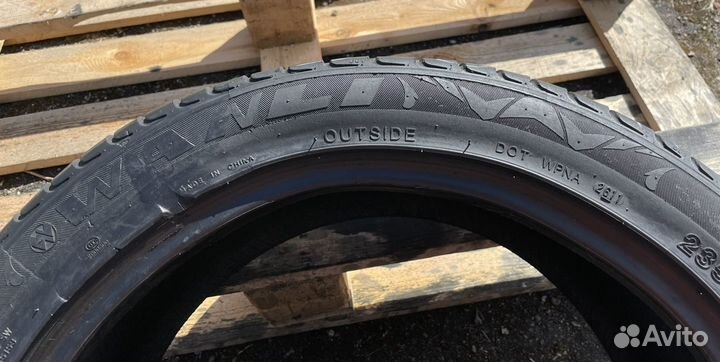 Wanli S-1063 235/45 R17