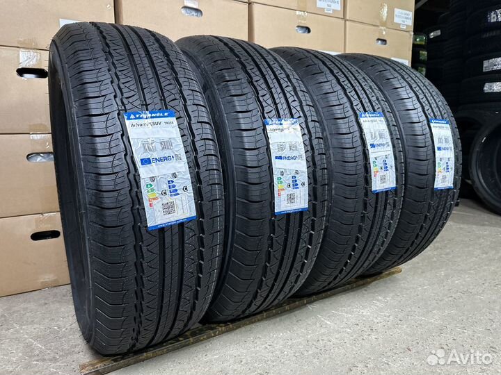 Triangle TR259 215/55 R18 95V