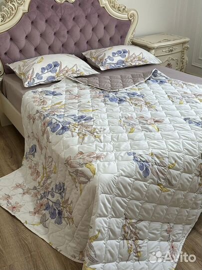 Постельный комплект с одеялом. Евро