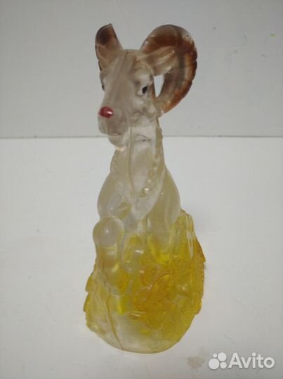 Статуэтка баран на куче денег СССР