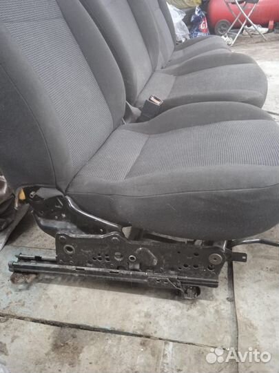 Сиденья на ford focus 1