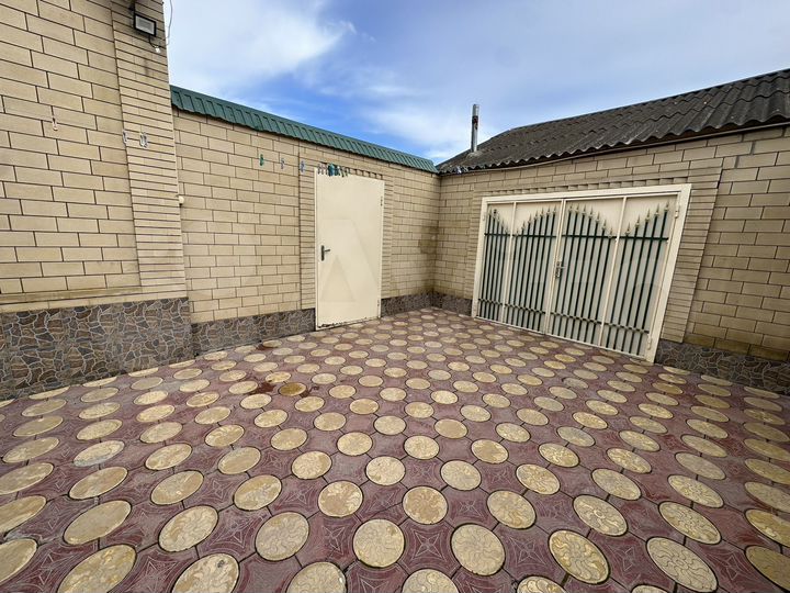 Дом 140 м² на участке 12 сот.