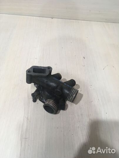 Термостат BMW 5 E34 M20B25