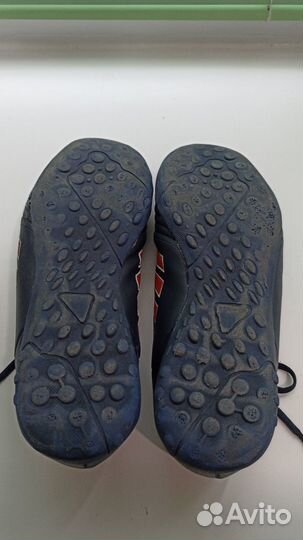Бутсы для зала б/у р.40