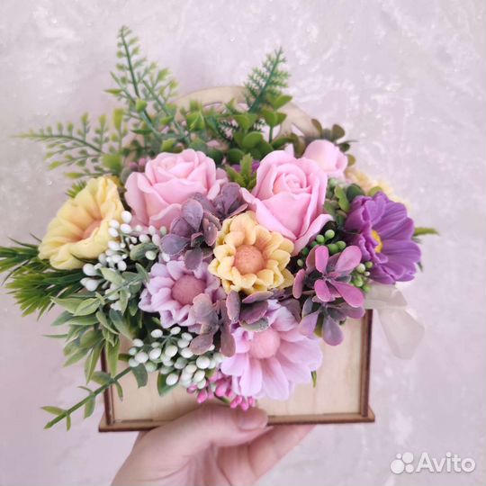 Букет цветов 14 февраля 8 марта подарок