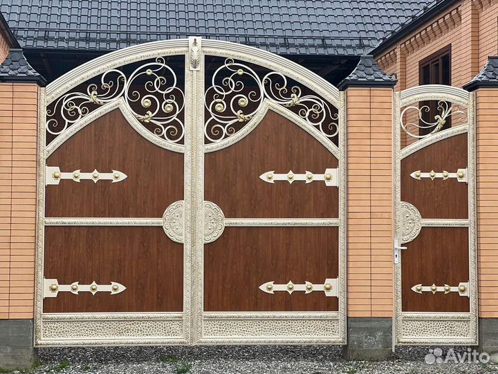 Ворота кованые