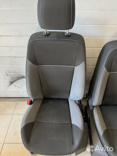 Сиденья комплект форд фокус 3