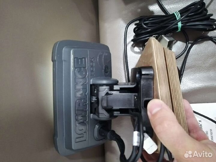 Эхолот lowrance