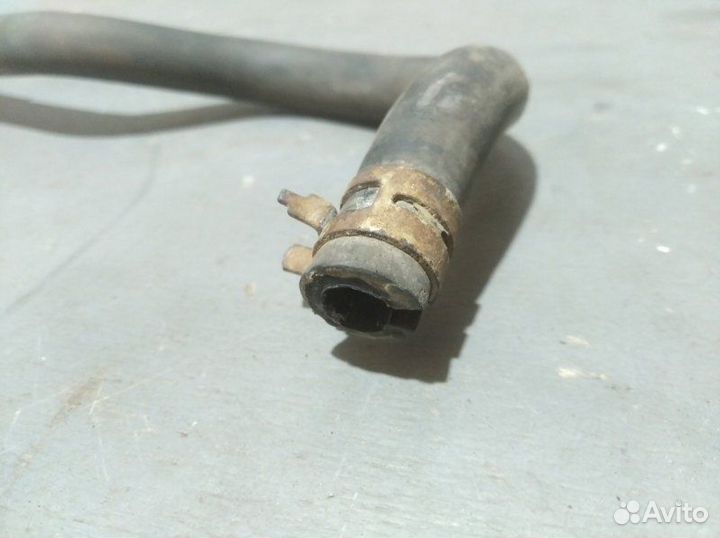 Патрубок радиатора Ford Focus 2 седан 1.8 2006