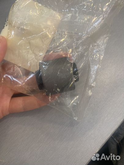 Сайлент-блок рычага верхнего