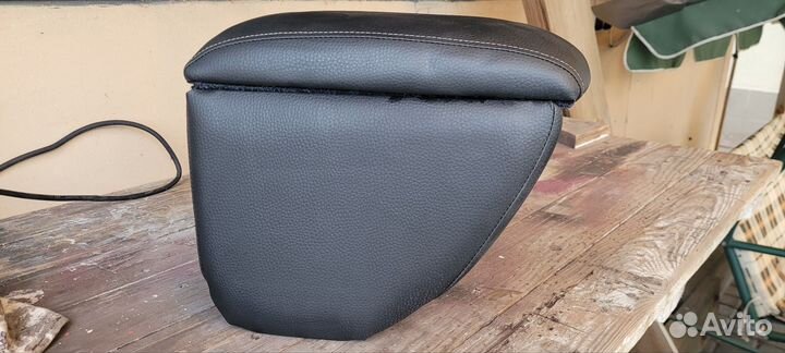 Подлокотник kia rio