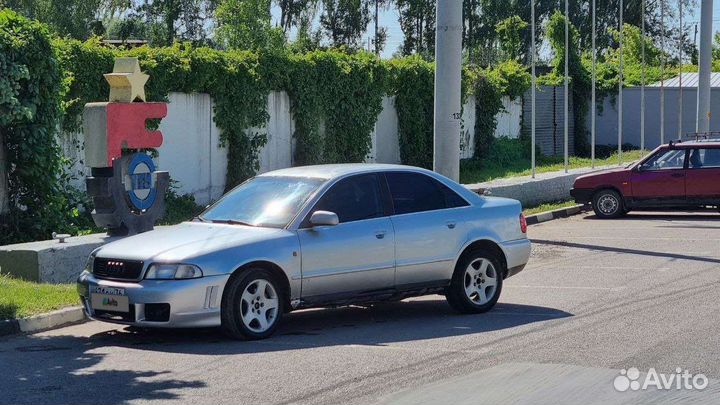 Audi A4 2.4 МТ, 1998, 400 000 км