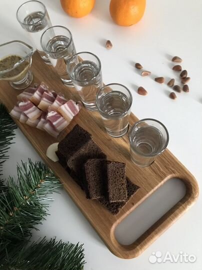 Подставка под рюмки, шотница