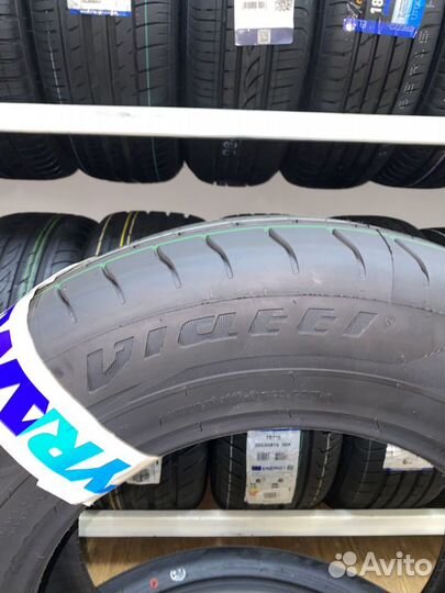 Viatti Strada 2 (V-134) 175/70 R14 88H