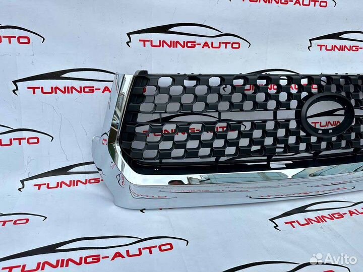 Решетка радиатора Toyota Tundra S0870