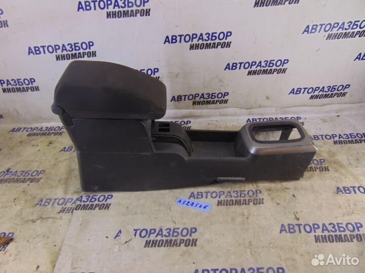 Подлокотник для Nissan X-Trail 1 2001-2007г