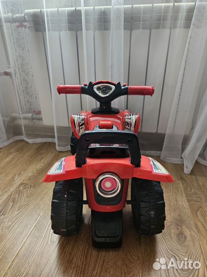 Толокар квадроцикл