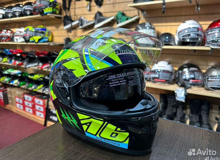 Шлем интеграл со встроенными очками для мото