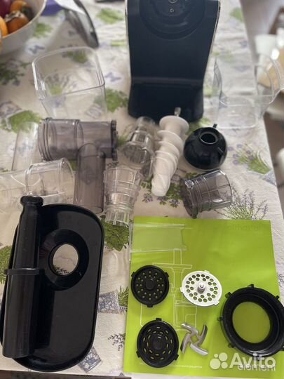 Соковыжималка-мясорубка element