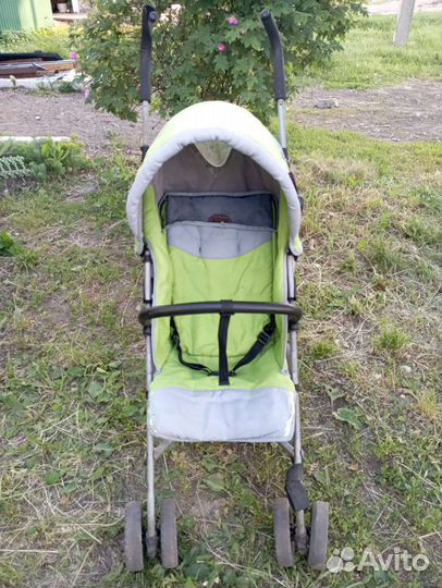 Детская прогулочная коляска