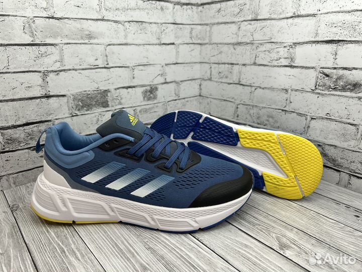 Кроссовки мужские adidas Questar