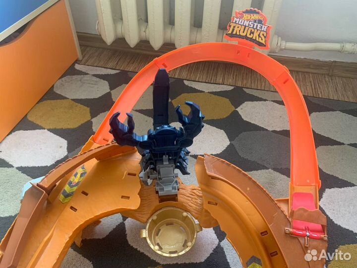 Игиушка трек Hot Wheels Монстр Трак