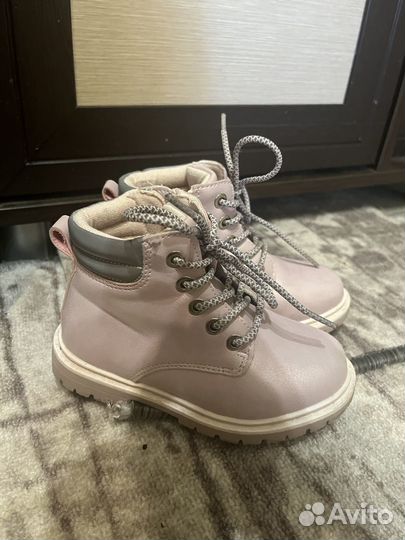 Ботинки демисезонные для девочки 26