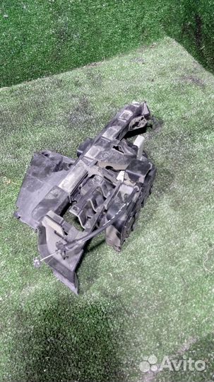 Замок двери задней правой Ford Focus