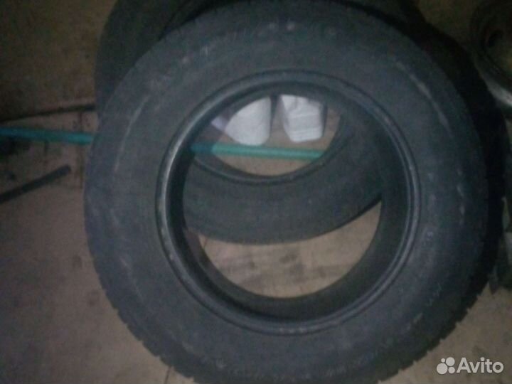 Triangle TR777 215/70 R16 100Q
