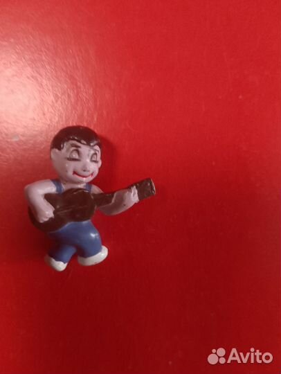 Киндер лягушки,бегемоты,гномы,акулы, Лунтик