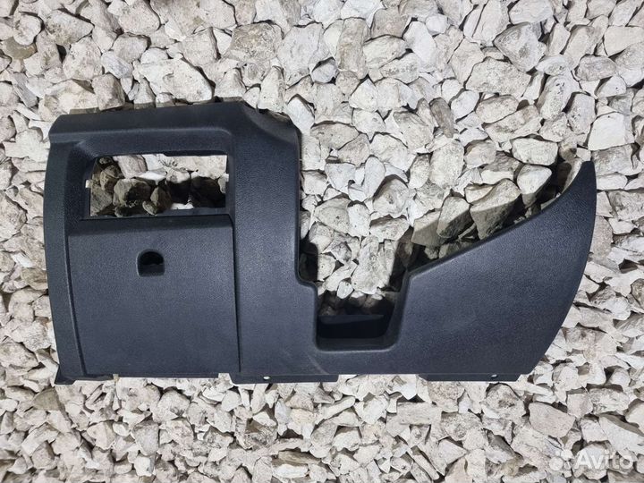 Накладка торпедо Флюенс Fluence