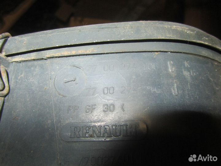 Корпус воздушного фильтра Renault 7700274216