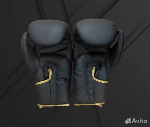 Боксерские перчатки Venum Golden (Голова змеи)