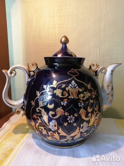 Заварочный чайник в восточном стиле