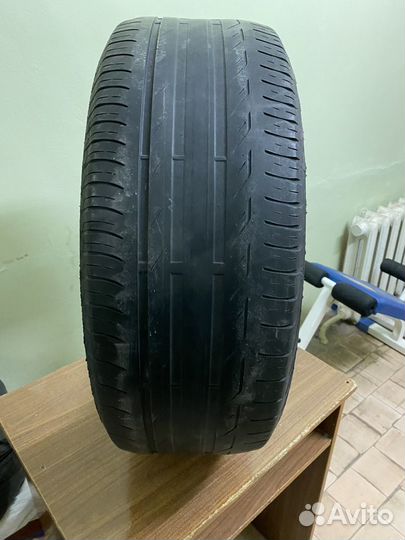 Bridgestone Turanza T001 225/60 R16