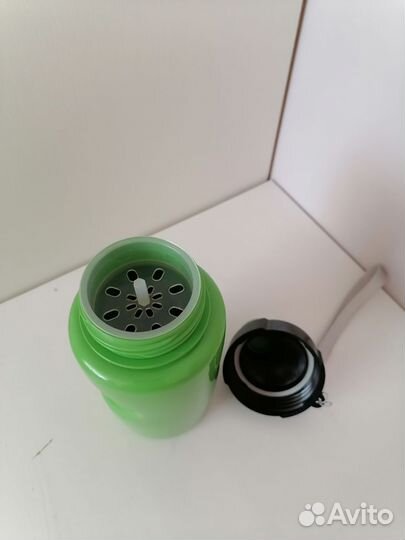 Бутылка для воды и ланч бокс